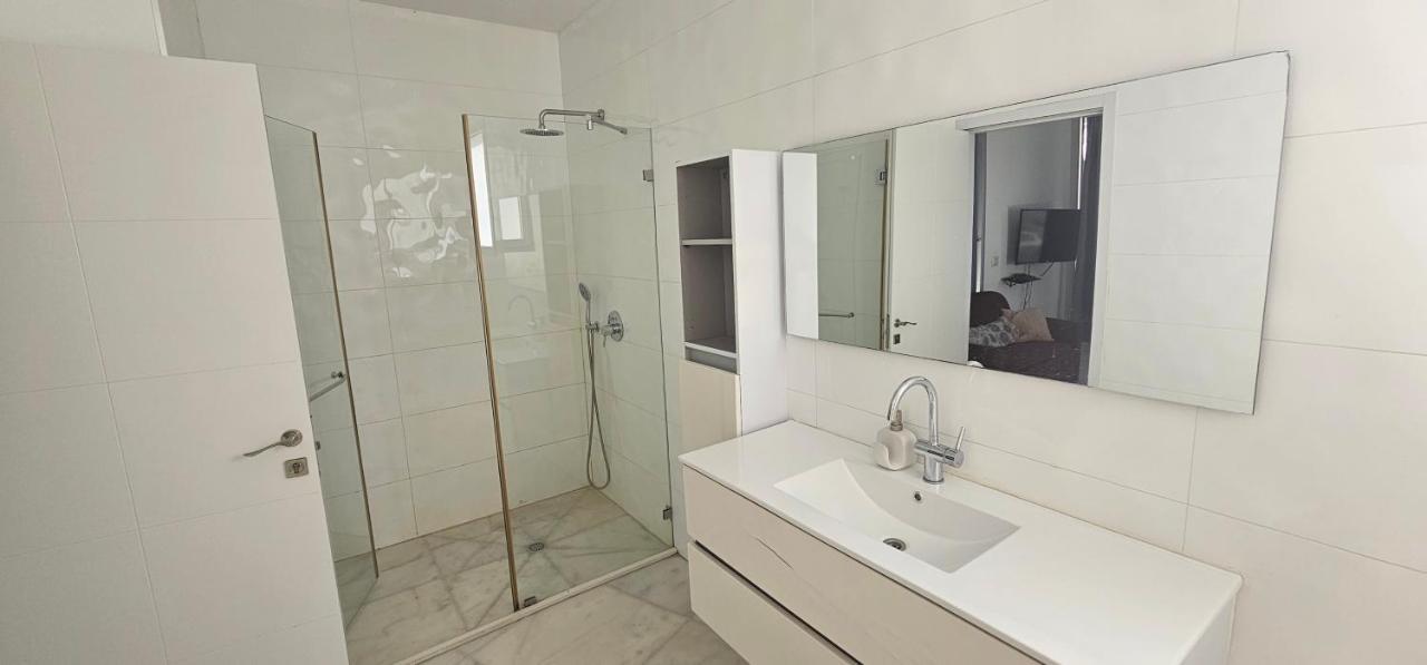 Villa Royal Comfort - Top Holiday Resort Heated Pool & Jucuzzi 埃拉特 外观 照片